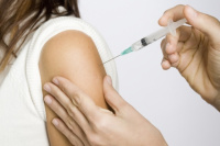 Capital: campaña de vacunación antigripal en Villa Carolina