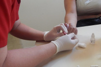 En el día mundial de las Hepatitis Virales realizaron una campaña de testeos