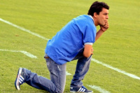 El “Gino” Laciar dejó de ser el técnico de Colón Junior