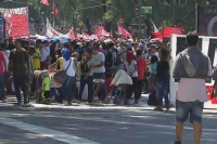 Comenzaron las protestas en la avenida 9 de Julio