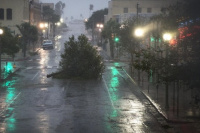 Cinco muertos, decenas de heridos y grandes inundaciones en Texas por el huracán Harvey