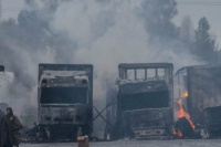 Tensión en Chile entre empresarios y Mapuches: incendiaron 29 camiones