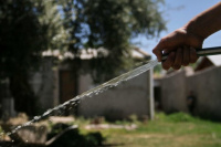 Los sanjuaninos podrían empezar a pagar por el agua que consumen