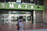 Por el faltante de 300 millones de pesos, allanaron la sede de SMATA