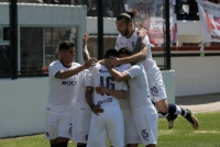 Independiente logró una gran victoria ante Chacarita