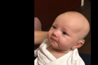 La tierna reacción de una bebé sorda al escuchar por primera vez a su madre decirle 