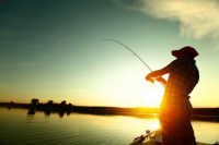 Dique Punta Negra: amplían la prohibición de pesca