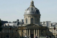 Francia: la academia de letras denuncia el 