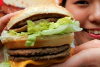 El buen gesto: Burger King invitó a sumarse a la campaña solidaria de McDonald’s