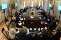 Macri se volverá a reunir el jueves con los gobernadores por las reformas 