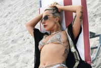 Lady Gaga y un bikini muy hot en las playas de Miami