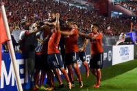 Independiente venció a Flamengo en la primera final