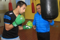 Santiago Pérez, lamenta la suspensión de su pelea