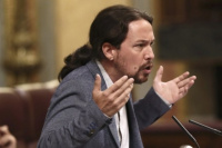 Indignación en España por una mansión comprada por el líder de Podemos