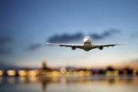 El Gobierno apuesta a que bajen los precios de los vuelos al exterior 