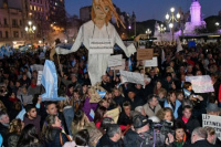 Masivas manifestaciones pidiendo por el desafuero de Cristina Kirchner y la ley de extinción de dominio