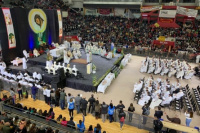 Cientos de jóvenes dijeron presente en la presentación del Obispo Auxiliar