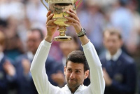 Novak Djokovic se quedó con Wimbledon en una larguísima final