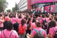 Miles de sanjuaninas dijeron presente en la maratón de la lucha contra el cáncer de mama