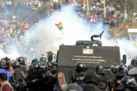 Bolivia: son 23 los muertos por la represión en las calles