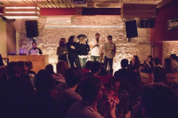 Para aplaudir De Pie: realizarán un festival de Stand Up en Rivadavia