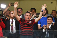 Jair Bolsonaro felicitó a Flamengo por consagrarse campeón