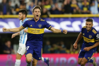 Boca venció a Atlético Tucumán e igualó a River en la punta