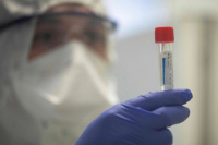 Tres familiares directo de la médica dan negativo en el test de coronavirus