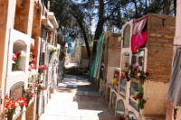 Escalofriante: una mujer intentó sustraer un ataúd del cementerio de 9 de Julio
