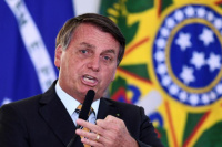 Jair Bolsonaro: “Tenemos que dejar de ser un país de maricas”, sobre el temor del coronavirus