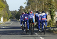 La policía de San Juan lanzó una campaña para concientizar a ciclistas sobre el uso de la vía pública