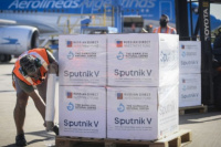 Argentina comenzaría a producir la vacuna rusa Sputnik V en junio