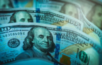 El dólar blue volvió a caer en el arranque del 2023