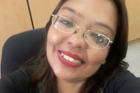 Falleció la mujer que encontraron grave, tirada en la calle y con su bicicleta al lado