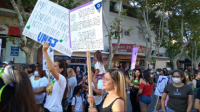 ¡Mirá las imágenes de la movilización por el Día de la Mujer en la Plaza 25 de Mayo! 