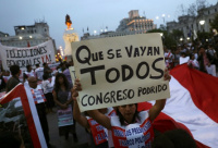 El presidente de Perú decretó el “toque de queda” en Lima tras una ola de protestas que ya dejó cuatro muertos