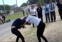 Adolescente sanjuanina terminó hospitalizada por una pelea a la salida de la escuela