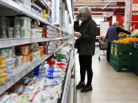 El precio de la canasta básica, a nada de superar los $100.000