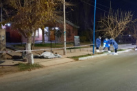 Un motociclista murió al impactar contra un pilar en Albardón