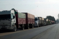 Transportistas harán un “camionazo” en el Obelisco en protesta por la falta de gasoil