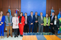 Uñac participó en la asunción de nuevas autoridades de la Comisión Binacional de Diálogo Político