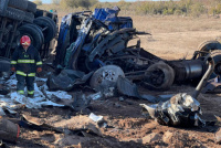 Un camionero se quedó dormido: la principal hipótesis por el choque entre tres camiones en ruta 40