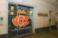 Una radio sanjuanina dejó de funcionar y preocupa la situación de 30 empleados: los motivos