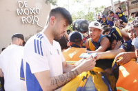 ¡Boca ya está en San Juan!: Los jugadores salieron a saludar a los hinchas