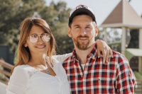 ¡El primer beso lo di yo! Antonela Roccuzzo y Lionel Messi contaron cómo empezó todo