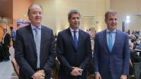 Sergio Uñac asistió a la convocada conferencia del economista Martín Redrado