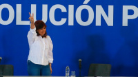 Cristina Kirchner volvió a hablar públicamente: criticó con todo a los movimientos sociales y a la CGT