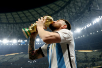 Messi está entre los tres finalistas del premio The Best: contra quiénes compite 