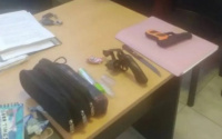 Un chico de 14 años llevó un arma al colegio y lo posteó en Instagram