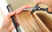 Una fundación cortará el pelo gratis para armar pelucas para personas con cáncer